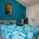 Chez Viticka Apartament Saint-Vulbas